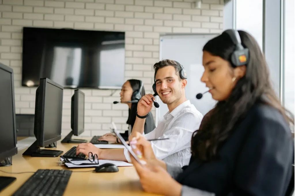 Managing Remote Call Center Agents in Manila: A Tech Guide for Indian Operations Managers